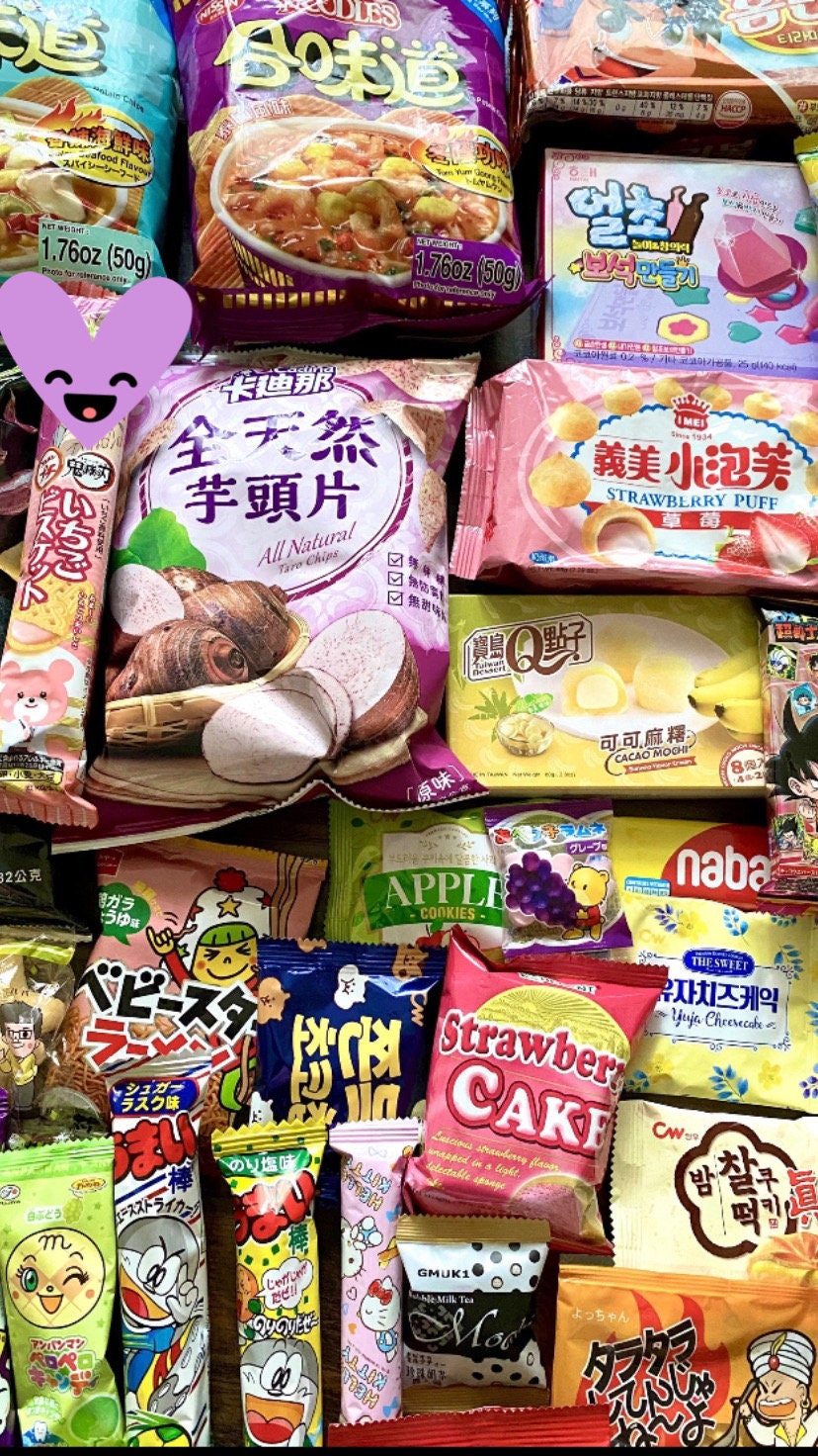 Asian Snacks Box 45pcs | Japanese Korean Chinese Asian snacks | Exotic Snacks Box | Candies ramen snacks | Mochi | Ramune SALE