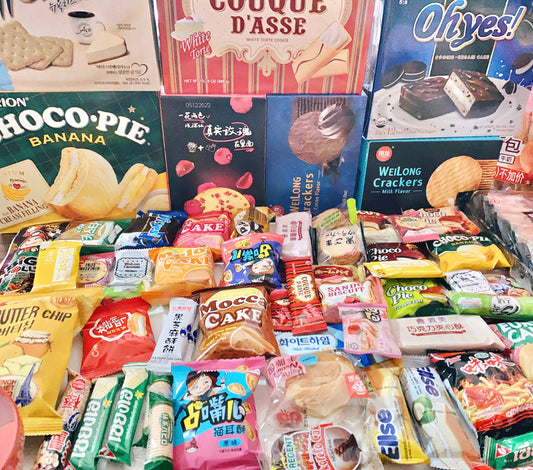 Best Value! 100pcs Deluxe Exotic Asian Snack Box Full & Mini Size Snacks Korea/ Japanese/Taiwan/ Worldwide Birthday Christmas Care Box