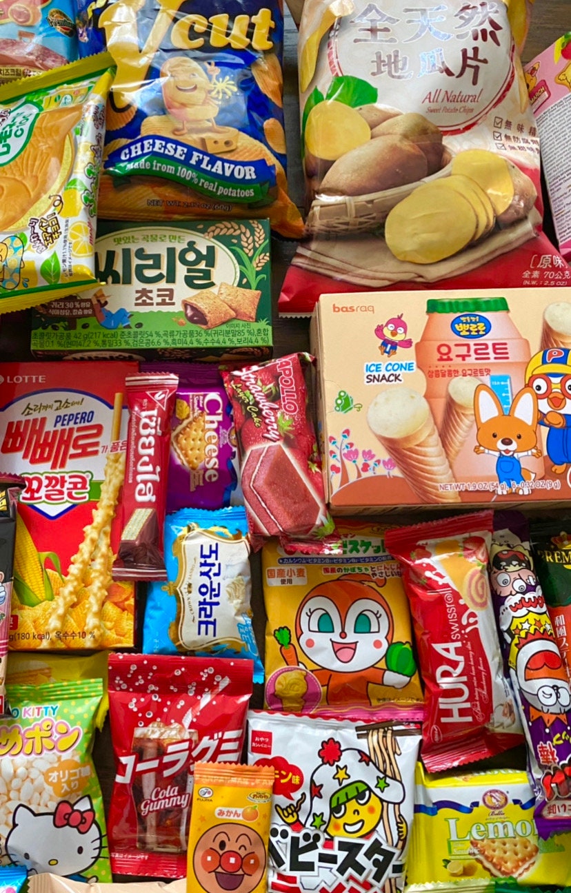 Asian Snacks Box 60pcs | Japanese Korean Chinese Asian snacks | Exotic Snack Box | Candies | Gift Box |SALE Gift